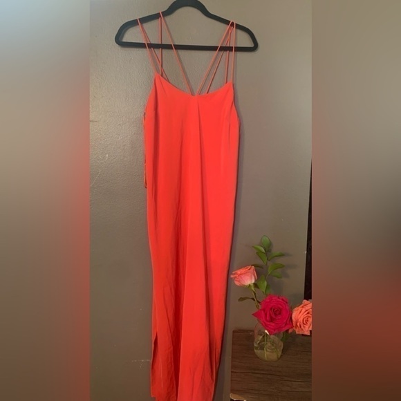 💐💐Like New💐💐Coral Maxi dress- Small - Picture 6 of 10